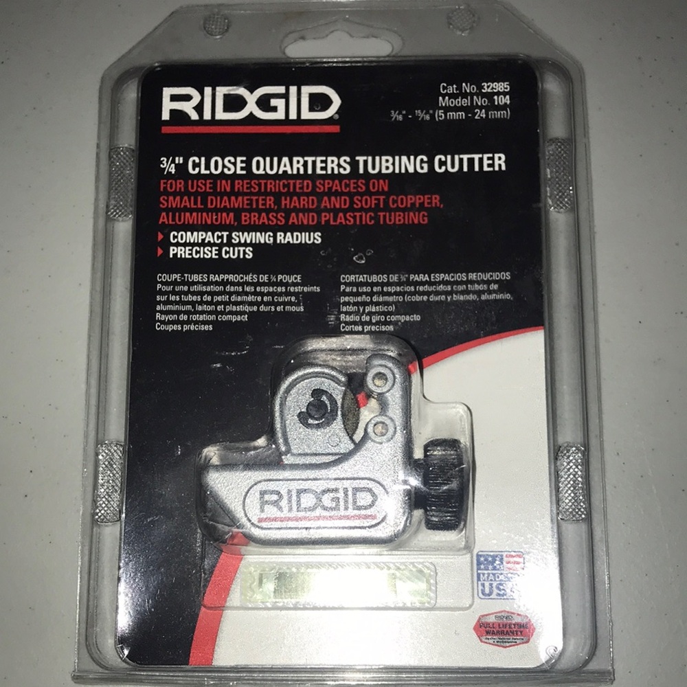 RIDGID 3/4” Close Quarters Tubing Cutter